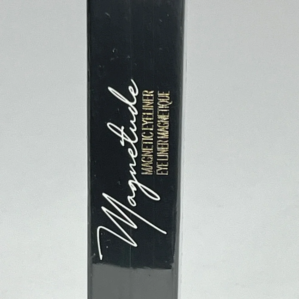 Tori Belle Magnetude Magnetic Eyeliner Black 4mL 0.135 fl oz NIB Sealed New